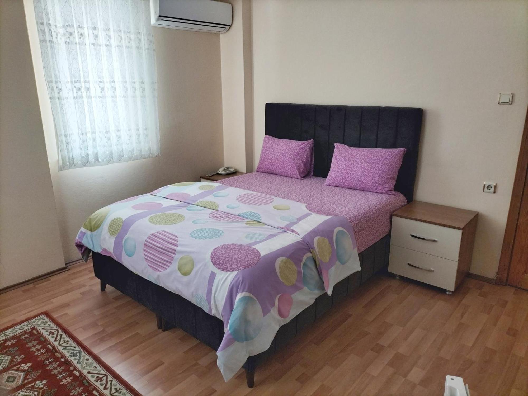 Gueler Central Apartment Трабзон Екстериор снимка