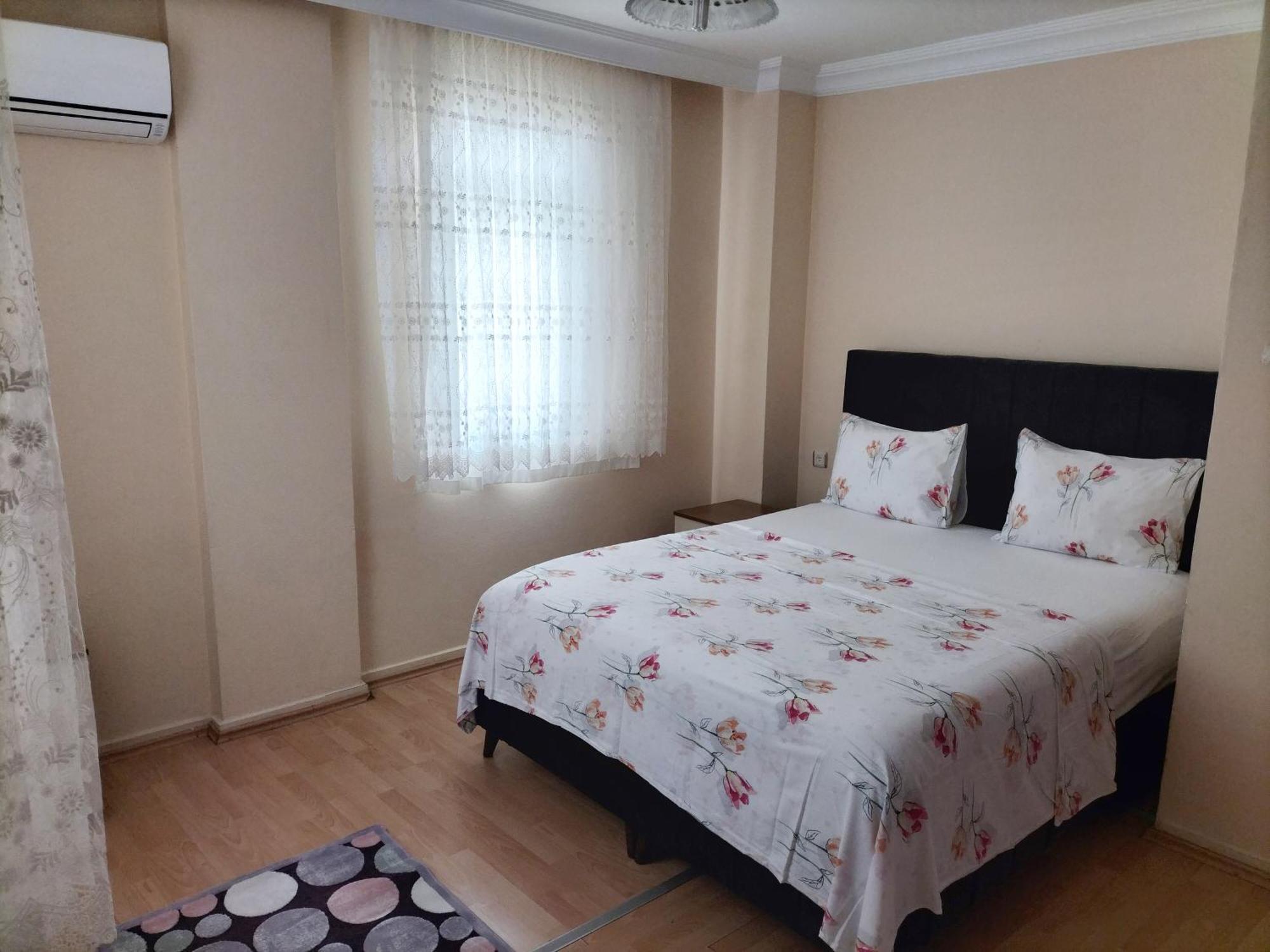 Gueler Central Apartment Трабзон Екстериор снимка