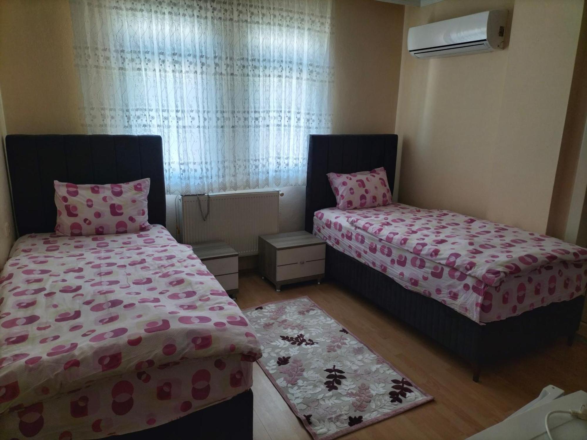 Gueler Central Apartment Трабзон Екстериор снимка